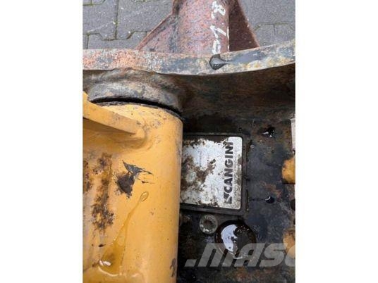 CAT 301.8 Εκσκαφάκι (διαβολάκι) < 7t