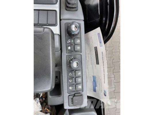 CAT 301.8 Εκσκαφάκι (διαβολάκι) < 7t