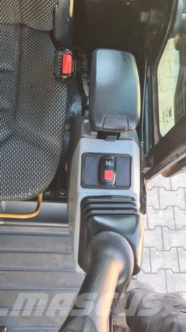 CAT 301.8 - Löffel Miniescavadeiras < 7t (Mini escavadeiras)