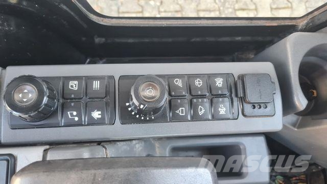 CAT 301.8 - Löffel Miniescavadeiras < 7t (Mini escavadeiras)