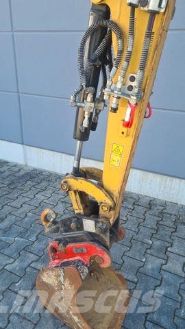 CAT 301.8 - Löffel Miniescavadeiras < 7t (Mini escavadeiras)