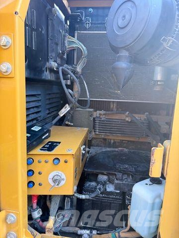 CAT 311 F Bageri guseničari