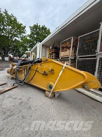 CAT 320-330 Boom + Stick مكونات أخرى