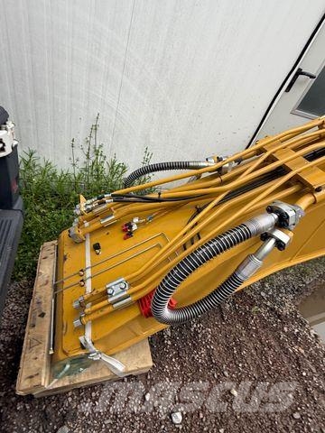 CAT 320-330 Boom + Stick مكونات أخرى