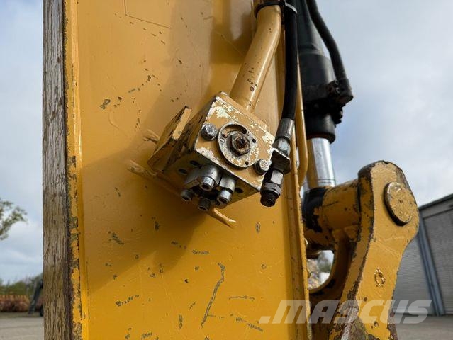 CAT 320E, S.W.S., Greifer- u. Hammervorrichtung Raupenbagger
