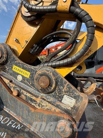 CAT 330 F Kāpurķēžu ekskavatori