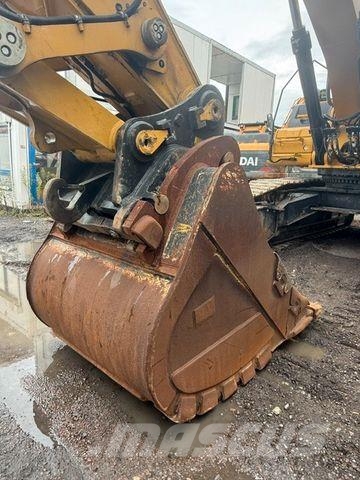 CAT 352 mit CE und EPA Escavatori cingolati