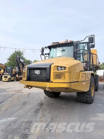 CAT 735 Articulated Haulers
