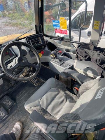 CAT 735 Articulated Haulers