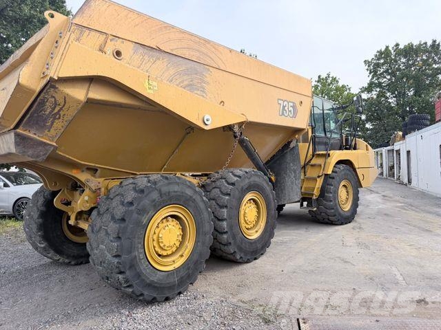 CAT 735 Articulated Haulers
