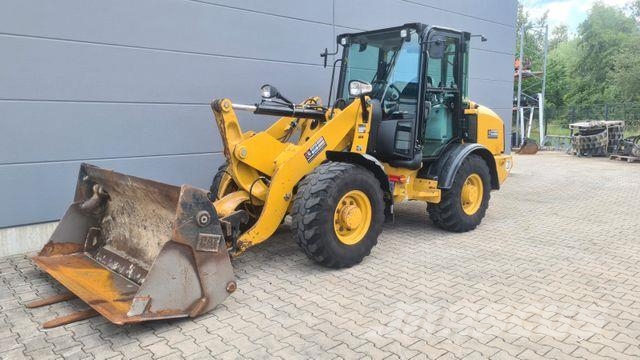 CAT 906 M Schaufel + Gabel - Φορτωτές με λάστιχα (Τροχοφόροι)