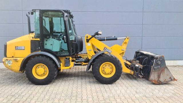 CAT 906 M Schaufel + Gabel - Φορτωτές με λάστιχα (Τροχοφόροι)