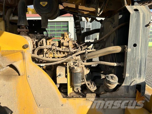 CAT 910 K / Pfreud Waage Cargadoras sobre ruedas