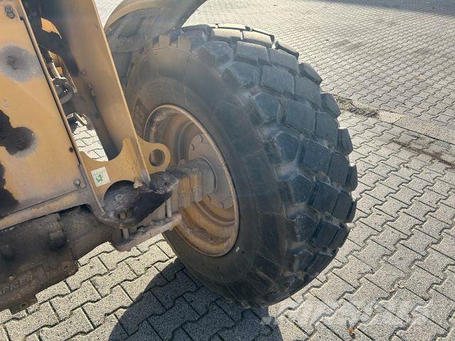 CAT 910 K / Pfreud Waage Cargadoras sobre ruedas