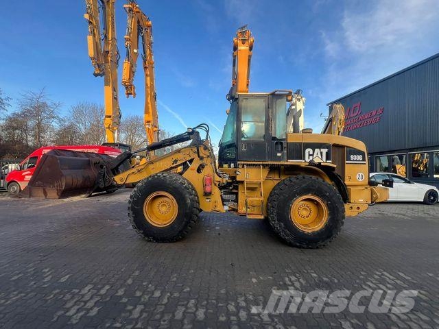 CAT 930 g Pale gommate