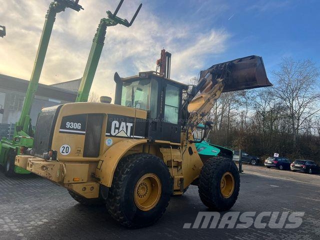 CAT 930 g Pale gommate