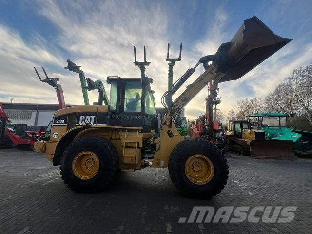 CAT 930 g Pale gommate