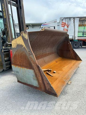 CAT 966G ES NUR DER SCHAUFFEL 4,2 CUBIC WINKELBAUER Pyöräkuormaajat