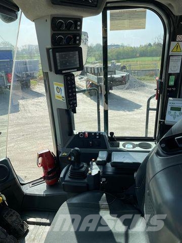 CAT 980 M Ładowarki kołowe
