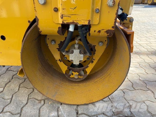 CAT CB1.7 / 2019 BJ / 430 Stunden Other rollers