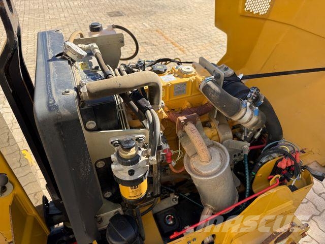 CAT CB1.7 / 2019 BJ / 430 Stunden Other rollers