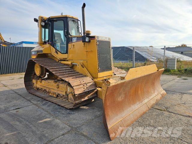 CAT D 5 M LGP *2000*1.274 h*CE*Ripper ventil* Telaketjupuskutraktorit