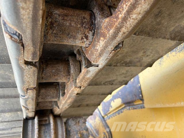 CAT D6T LGP / 2014 / 16.261h / Klima / Ripperventil Crawler dozers