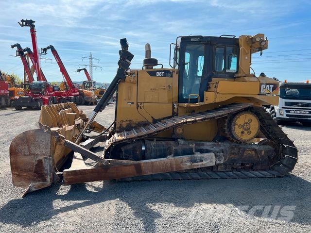 CAT D6T LGP / 2014 / 16.261h / Klima / Ripperventil Crawler dozers