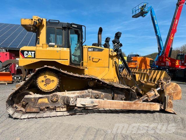 CAT D6T LGP / 2014 / 16.261h / Klima / Ripperventil Crawler dozers