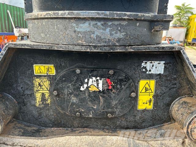 CAT G 324 / Oil Quick OQ 70-55 / Sortier Greifer Sonstige Baumaschinen