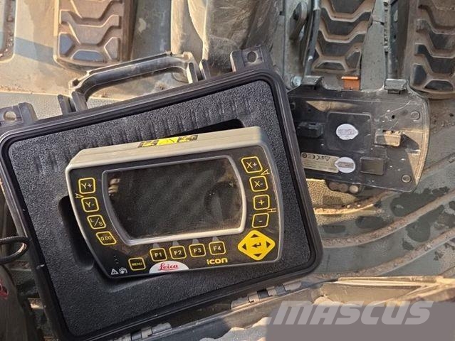 CAT M320F, OQ S.W.S, Leica, AC, ZSA,Greifer + Hammer Escavatori gommati