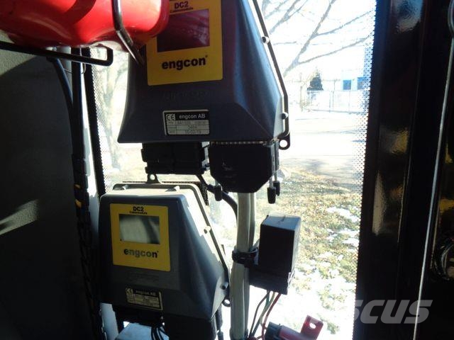 CAT M323 ZW RAIL mit Encon Tiltrotator Wielgraafmachines