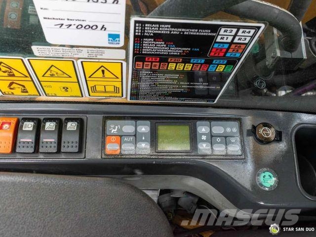 CAT UNAC 22 TRR CAT Excavator Railway Zwei Wege Masc Wielgraafmachines