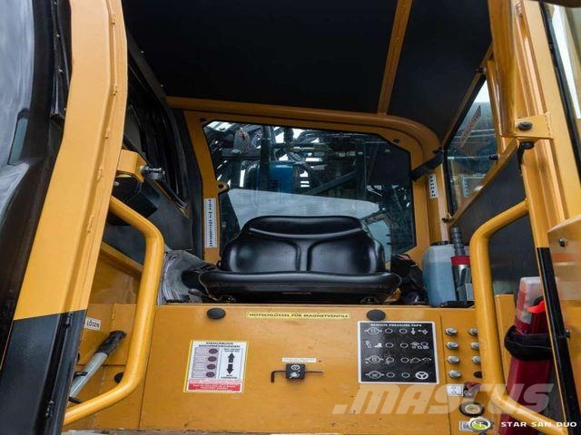 CAT UNAC 22 TRR CAT Excavator Railway Zwei Wege Masc Wielgraafmachines