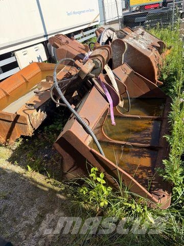 CAT VERSCHIEDENE LÖFFELN 5 Stück Bageri guseničari