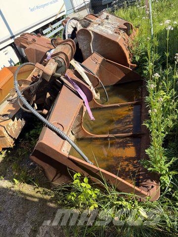 CAT VERSCHIEDENE LÖFFELN 5 Stück Bageri guseničari