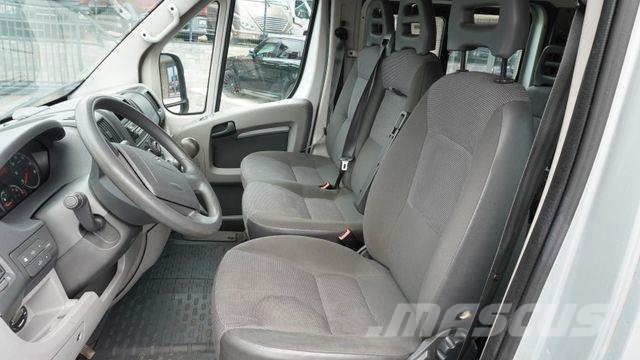 Citroën Jumper 2.2 HDI 9-Sitzer Standheizung Minibussen