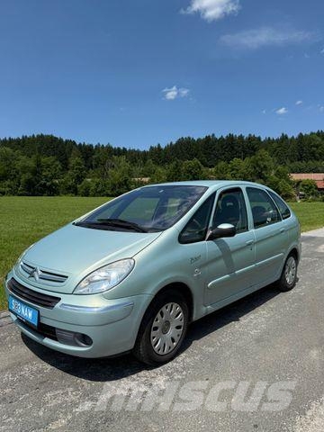 Citroën Xsara Picasso 1.6 Style Automobili