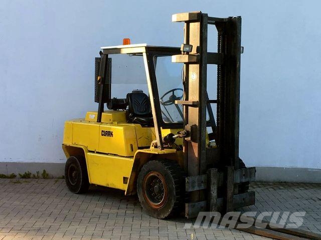 Clark C500Y80 Diesel Hubkraft 4,6 To Hubhöhe 3,84 Metr Diesel heftrucks