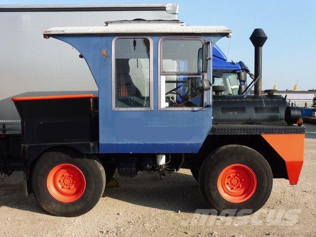 Cordes Zugmaschine (Lokomotive) Personenanhänger 其他货车