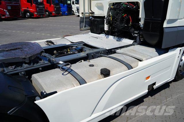 DAF 106 / 480 / E 6 / ACC / MEGA / LOW DECK / SUPER Τράκτορες