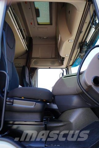 DAF 106 / 480 / E 6 / ACC / MEGA / LOW DECK / SUPER Τράκτορες