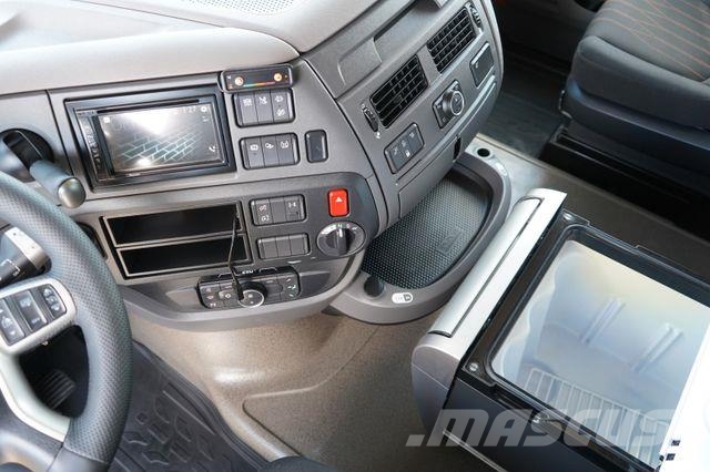 DAF 106 / 530 / EURO 6 / ACC / SPACE CAB / MAŁY PRZE 트랙터 유닛