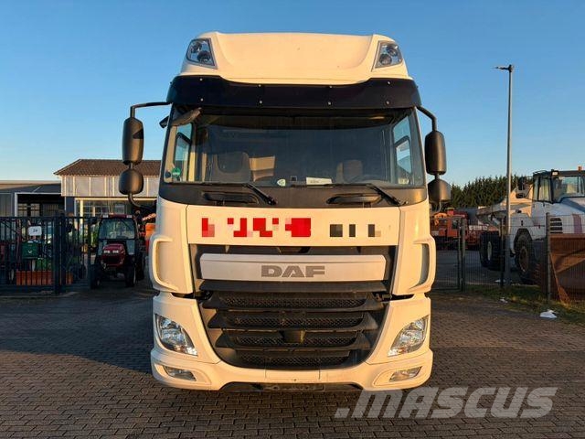 DAF CF 400 Camión con caja abierta