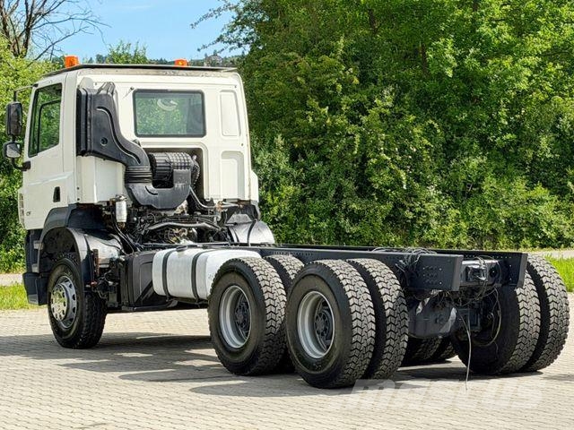 DAF CF 430 * Fahrgestell 5,50m * TOPZUSTAND * 6x4 Camiones con chasís y cabina