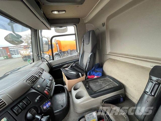 DAF CF 85/360 8x2/4 Spezialfahrzeug Rampe+PK 26.002 Vehículos de reciclaje