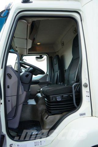DAF LF / 260 / E 6 / ACC / BURTOFIRANKA + WINDA / ŁA Тентованные грузовики
