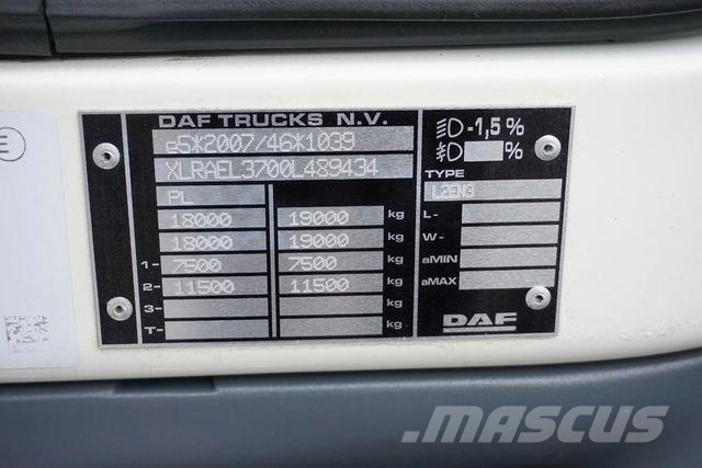 DAF LF / 290 / E 6 / FIRANKA + WINDA / ŁAD. 9 970 KG Тентовані вантажівки