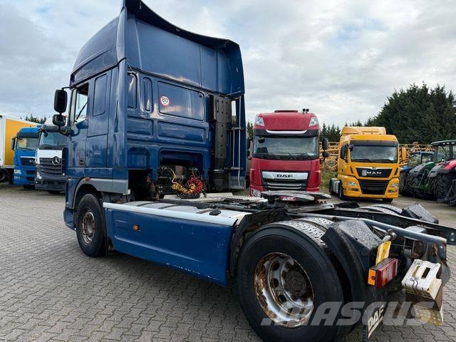 DAF XF 105 FT 曳引機組件