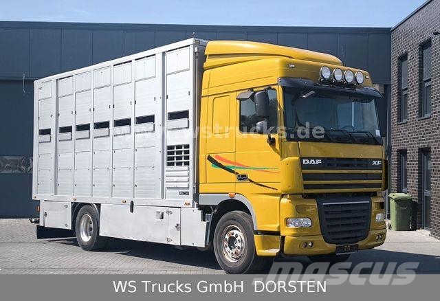 DAF XF 410 SC Menke Doppelstock Camiones para transporte de animales